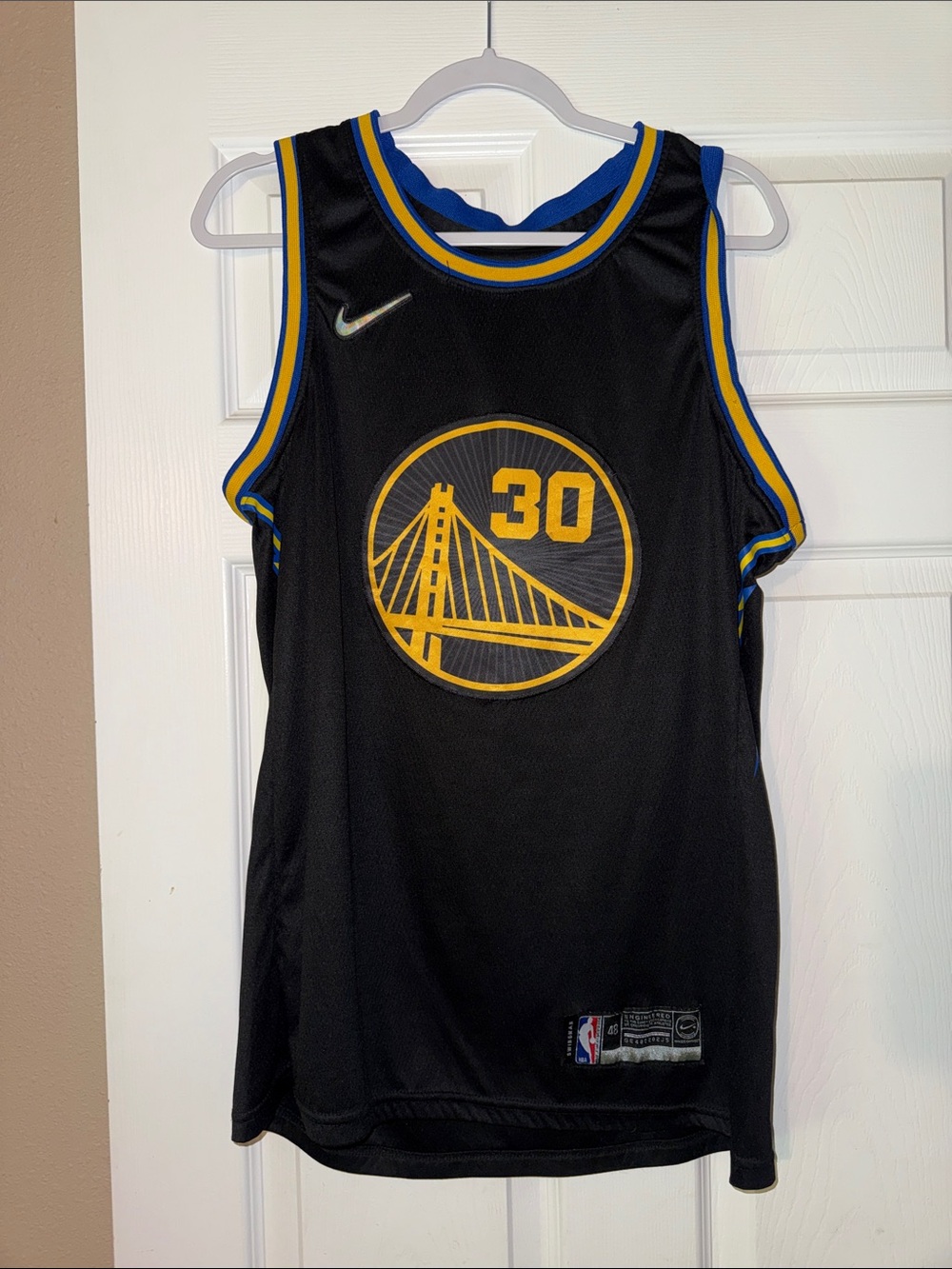 Nike Black Golden State Warriors #30 Basketball Jersey with Yellow & Blue Trim